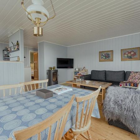 Cozy 2-Bedroom House With A Fantastic View Leynar Экстерьер фото