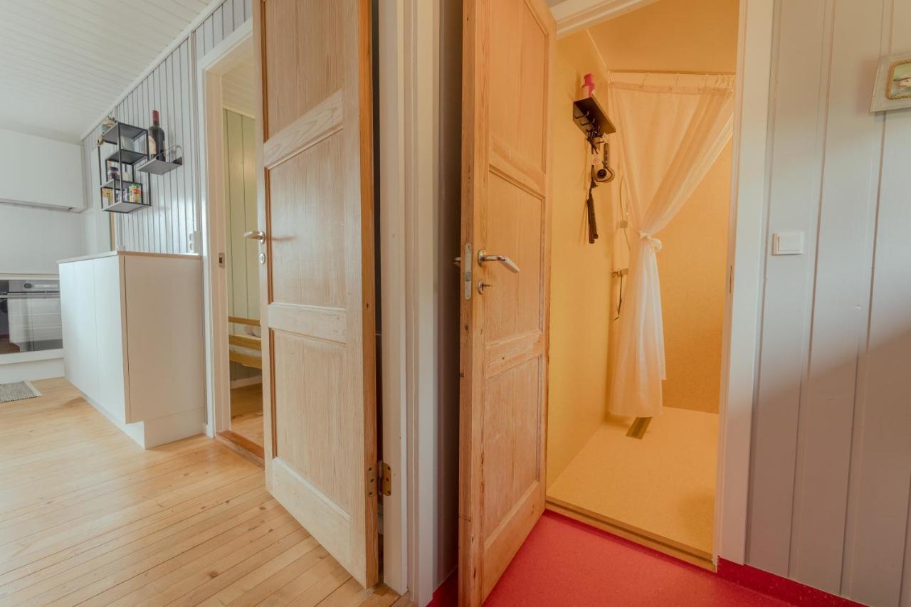 Cozy 2-Bedroom House With A Fantastic View Leynar Экстерьер фото
