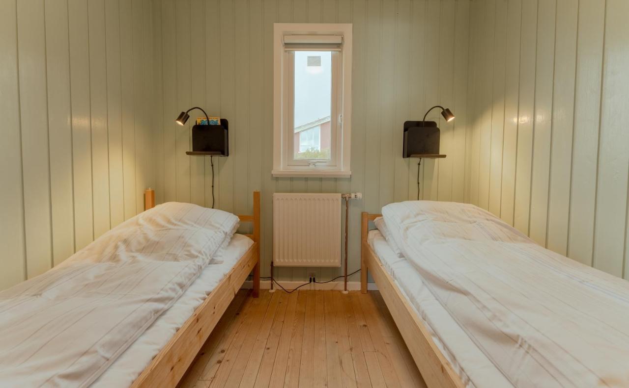 Cozy 2-Bedroom House With A Fantastic View Leynar Экстерьер фото